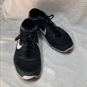 Nike Flex Supreme TR3 Black Womens Sz 10